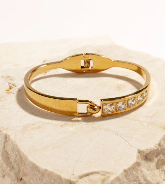 ✨Crystal hook bracelet ✨