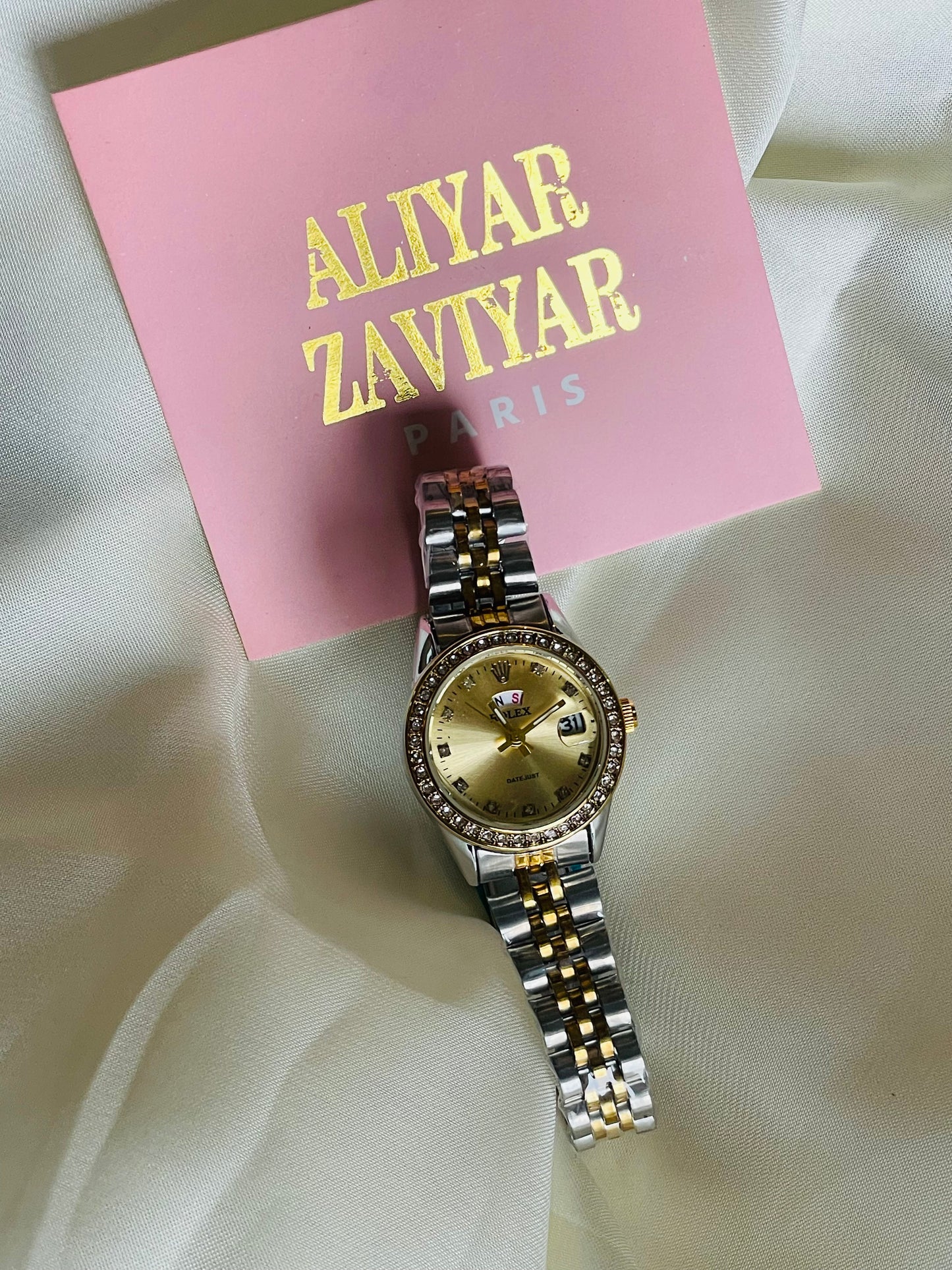 ✨SilverXGold Gold Dial Crystal Studded Daydate Watch ✨