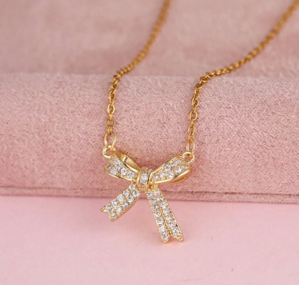✨Sterling Gold Zirconium Bow pendant ✨
