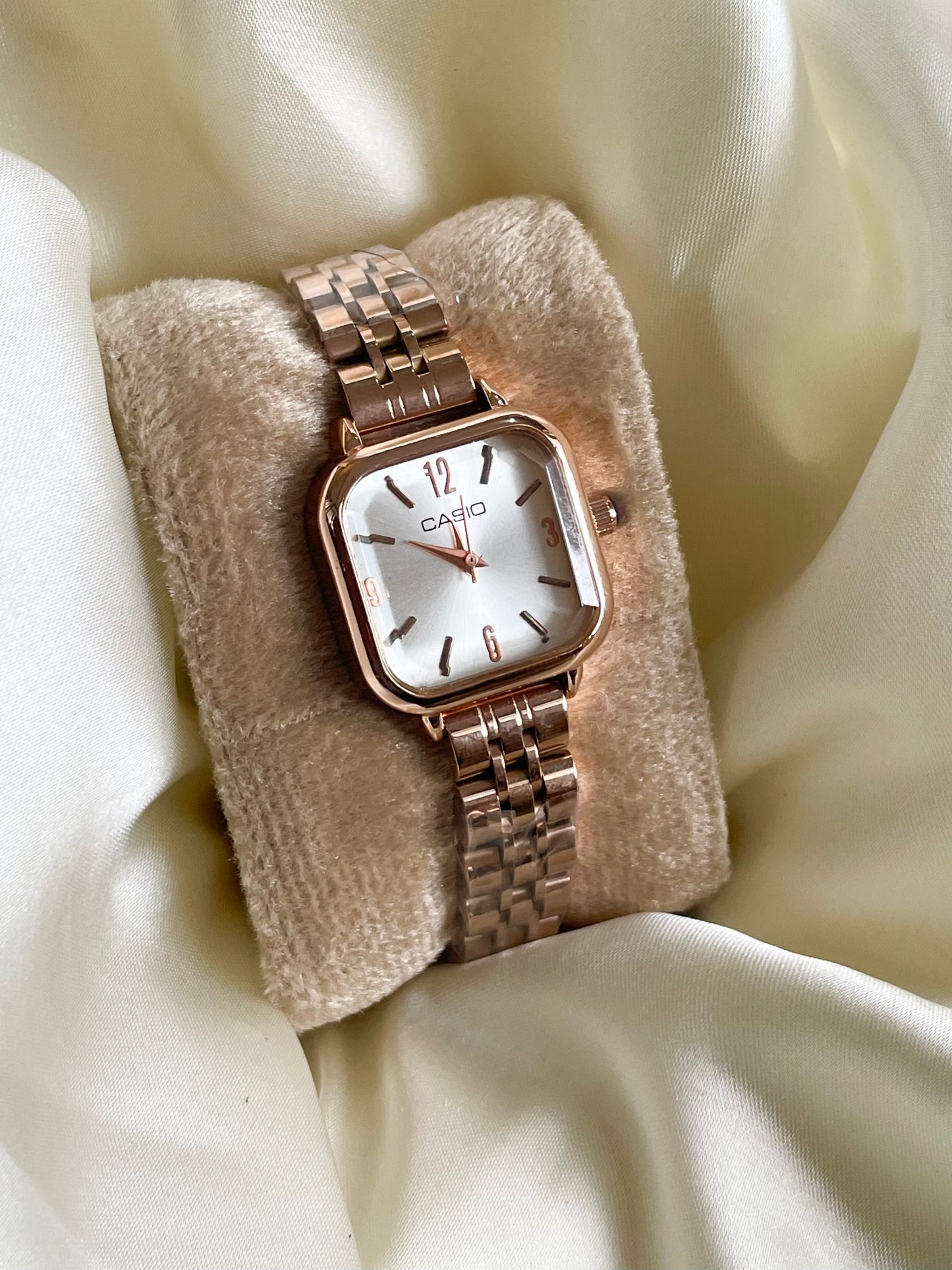 ✨All Time Classic Rose Gold Casio Watch ✨