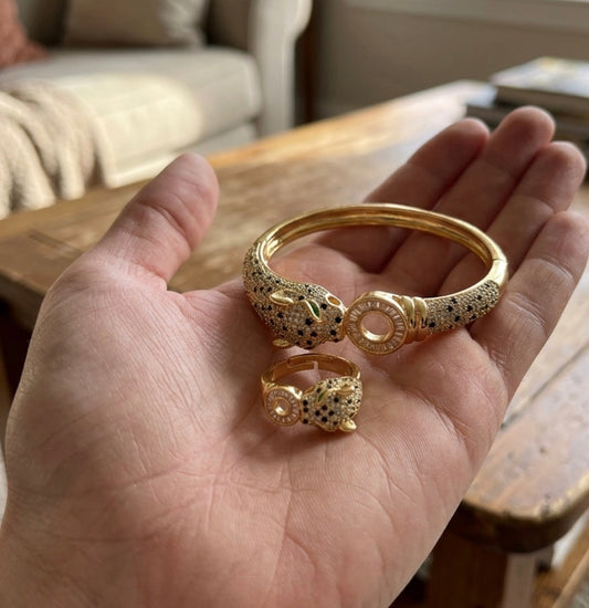 ✨24k Exclusive Stainless steel Zircon Studded Leopard Set ✨