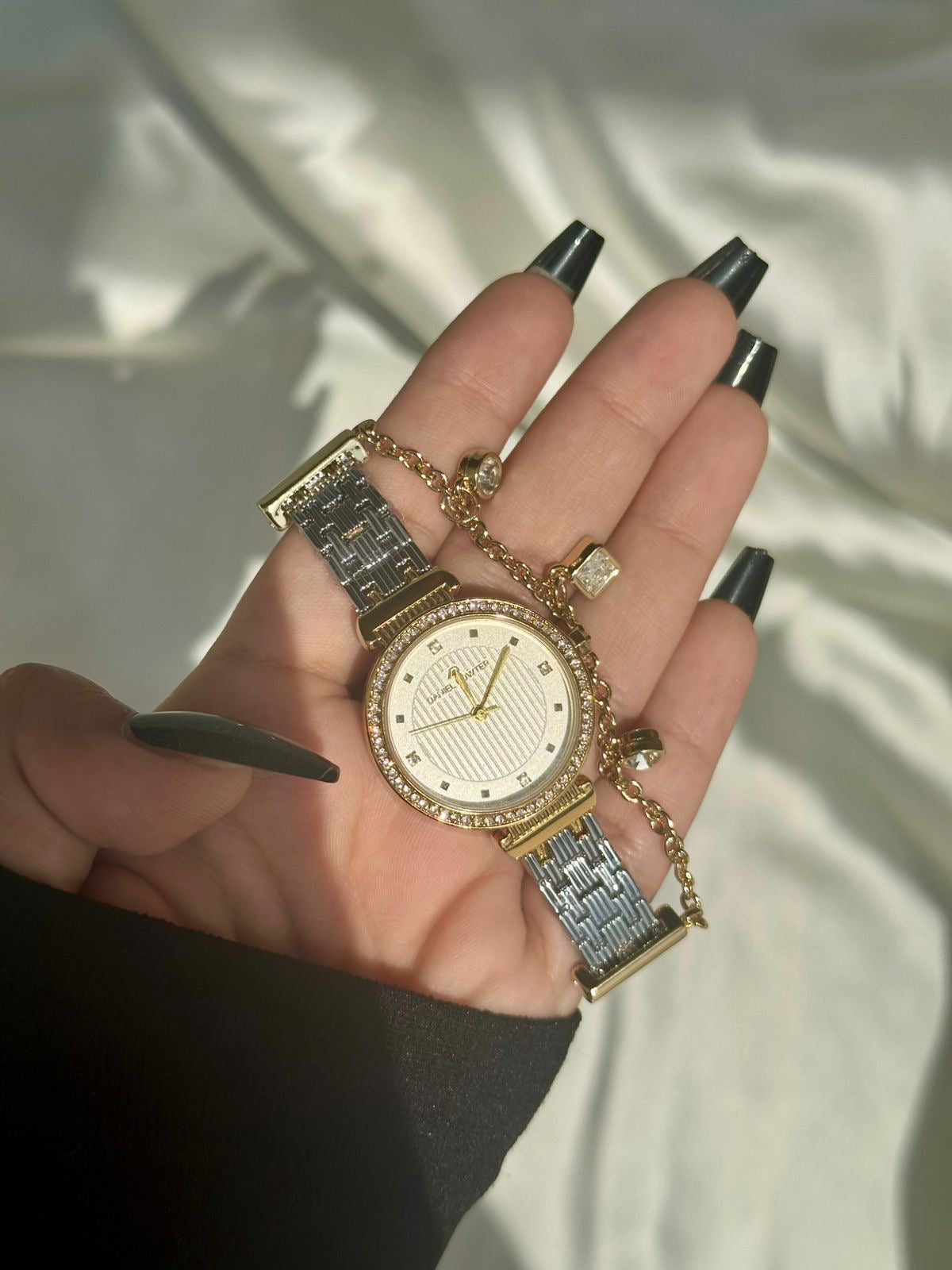 ✨ Exclusive Daniel Powter SilverXGold Crystal Studded Stack Set Watch ✨