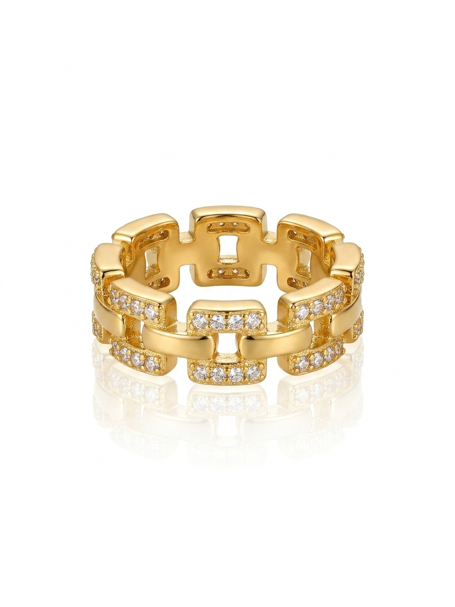 Exclusive Zircon Studded Link Gold Ring ✨