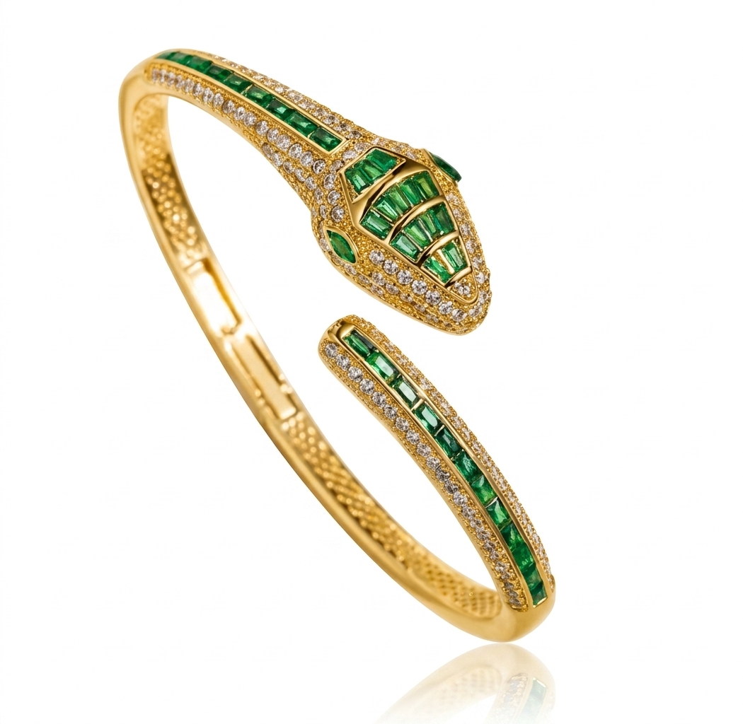 ✨Exquisite 24k Emerald Zircon Gold Snake cuff Bracelet ✨