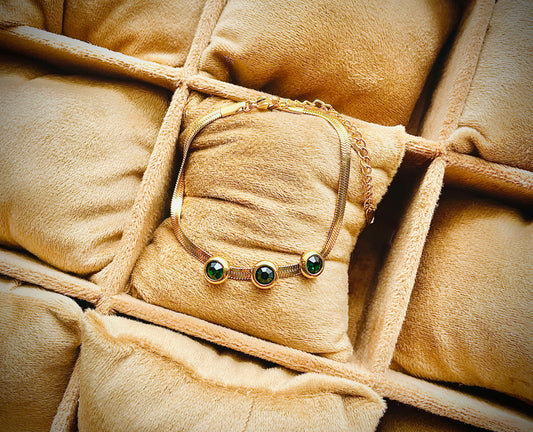 18k Emerald Green Stone Snake Chain Bracelet ✨