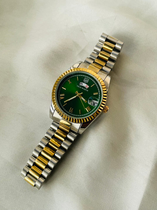 ✨ Exclusive SilverXGold Emerald Dial with DayDate True Worth Watch ✨