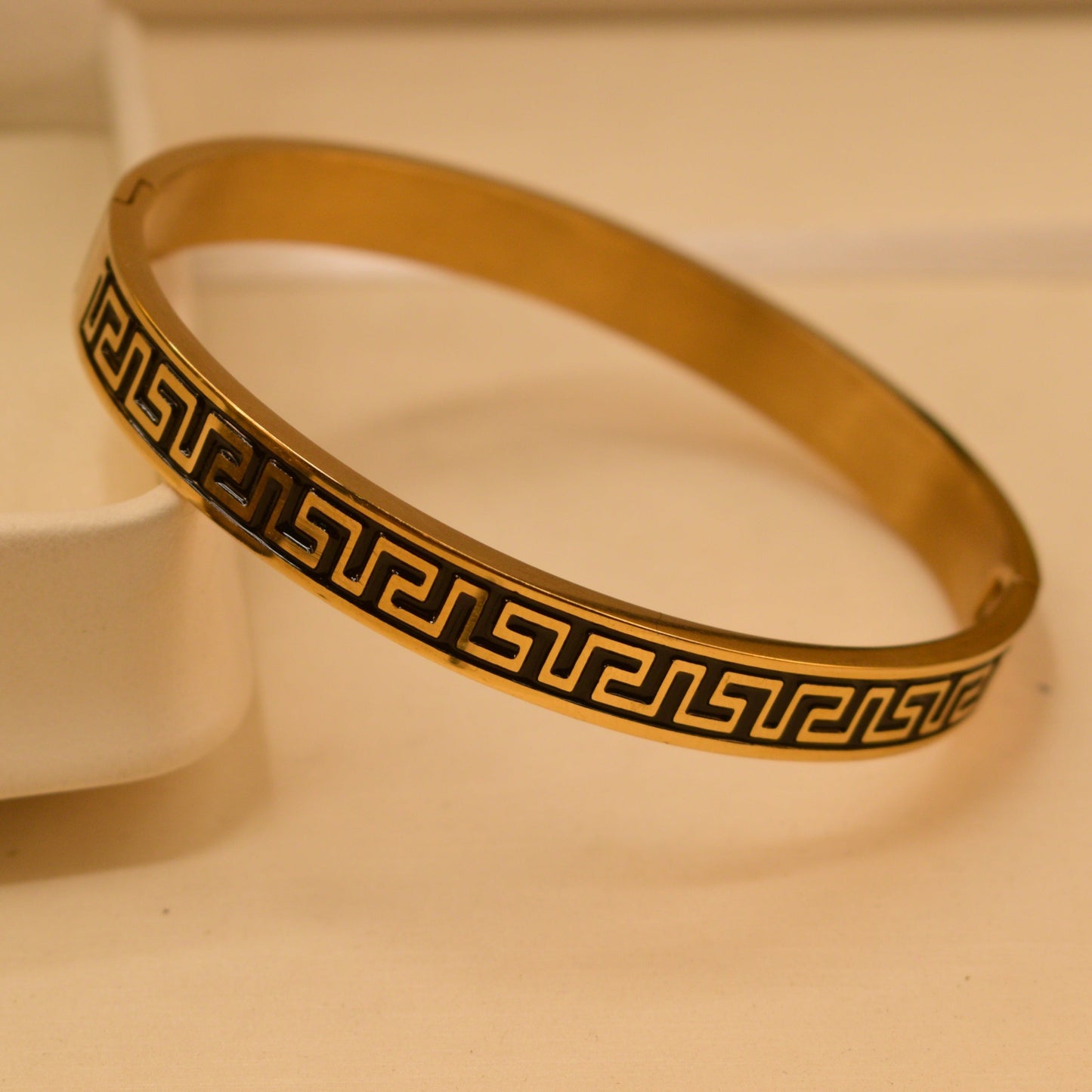 ✨Black Enamel Gold Persian Cuff Bracelet. ✨