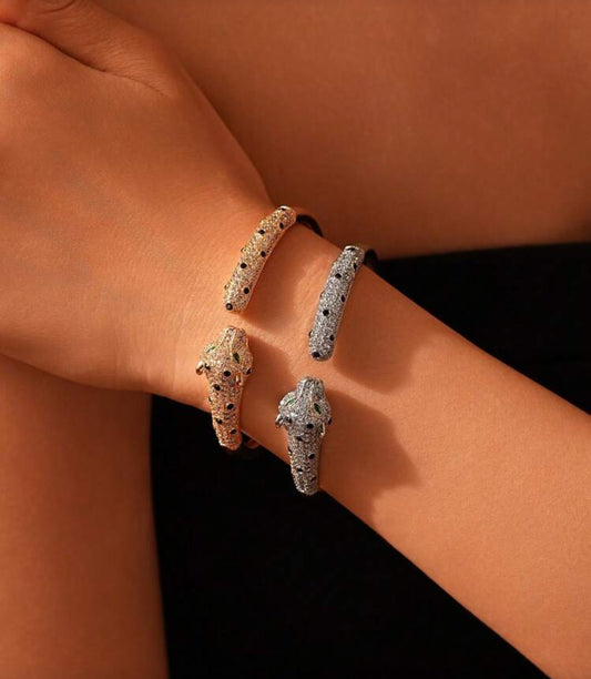 ✨24k Exquisite Zircon Black Gold Studded Leopard Gold Cuff Bracelet ✨