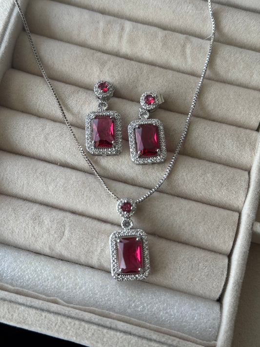 Sterling Silver Emerald Pendant tops set