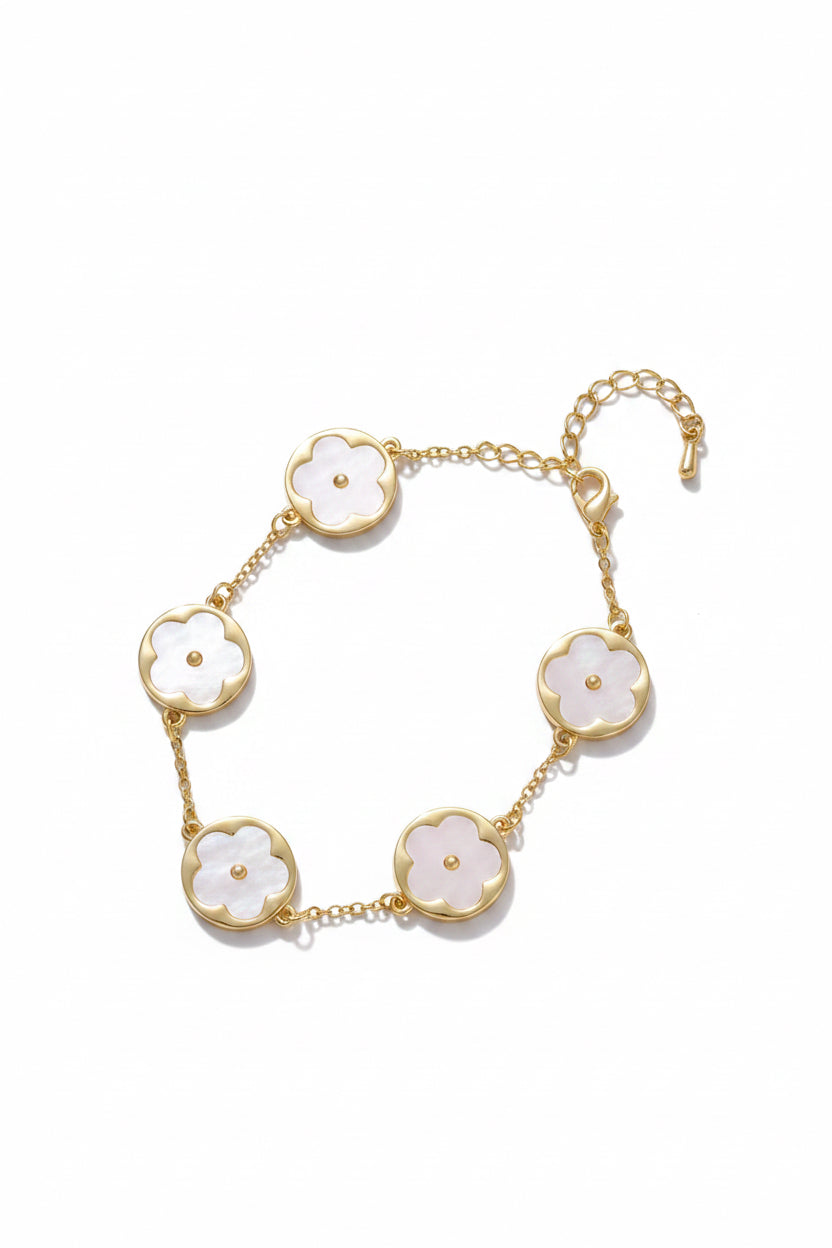 ✨Exquisite stainless steel Gold Clovie Chain Bracelet ✨