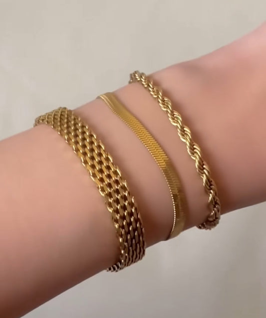 ✨Timeless Everyday Trio Gold Stack ✨
