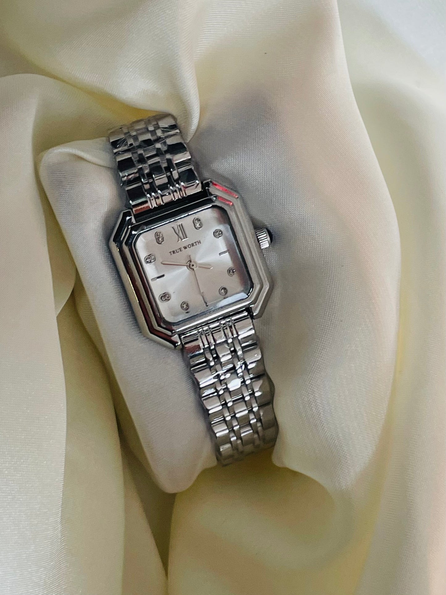 ✨Exquisite Silver Edition True Worth jubilee Watch ✨
