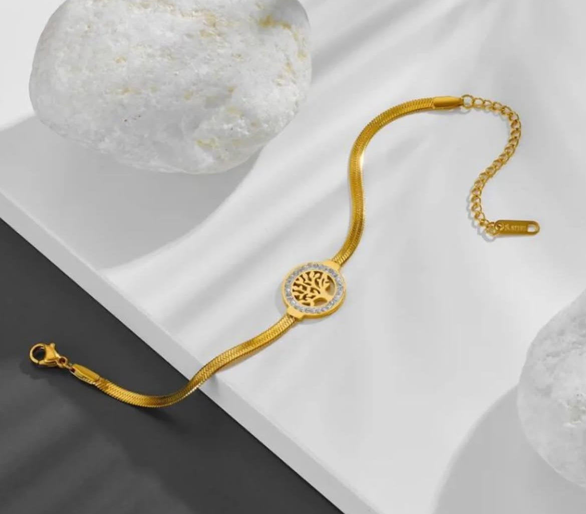 ✨Stainless steel Gold Diamantés Snake chain Bracelet✨