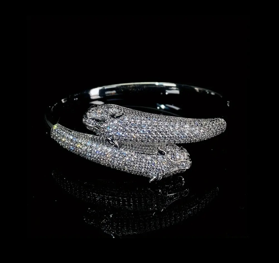 ✨ Exquisite Zirconia Silver Leopard Cuff Bracelet ✨