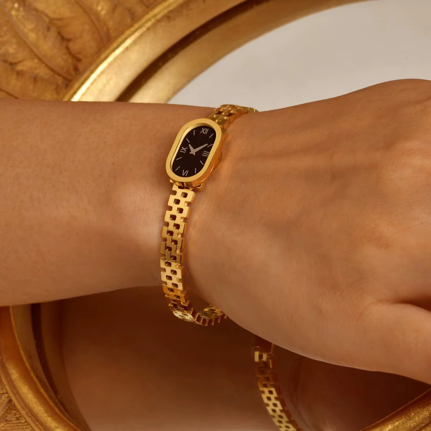 ✨SS Gold Black Dial Design Bracelet ✨