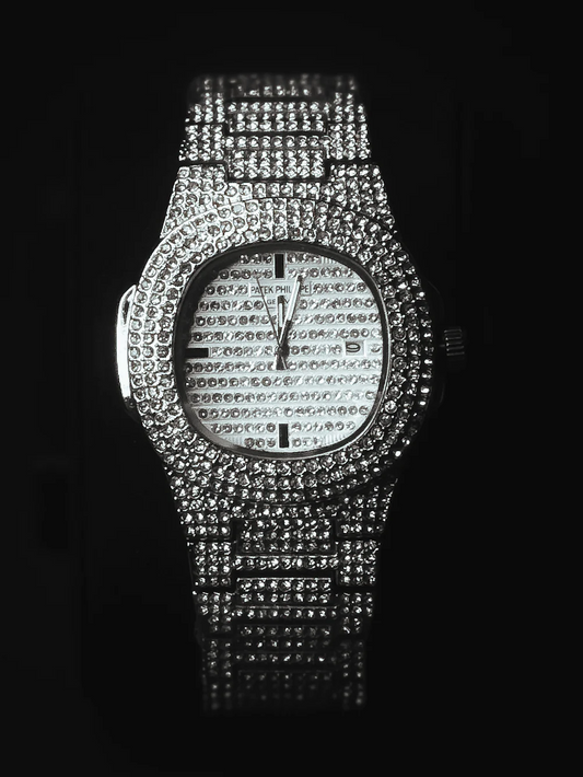 ✨Exclusive Silver Iced Out Watch✨