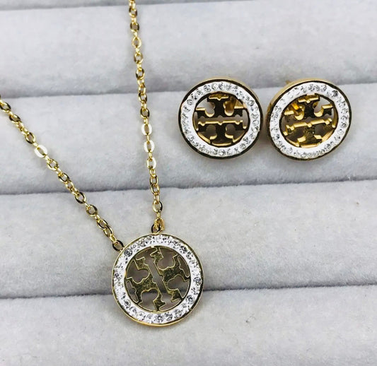 ✨Diamantés Pendant and tops set✨