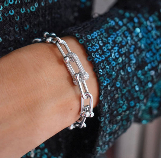 ✨Exquisite Zirconium Studded Link Silver Chain Bracelet ✨