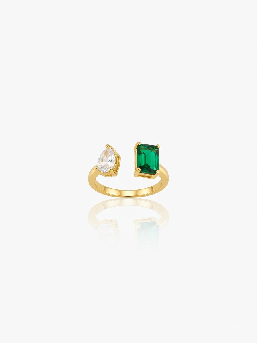 ✨Exclusive Massionite eye Emerald Sleek Gold adjustable Ring ✨