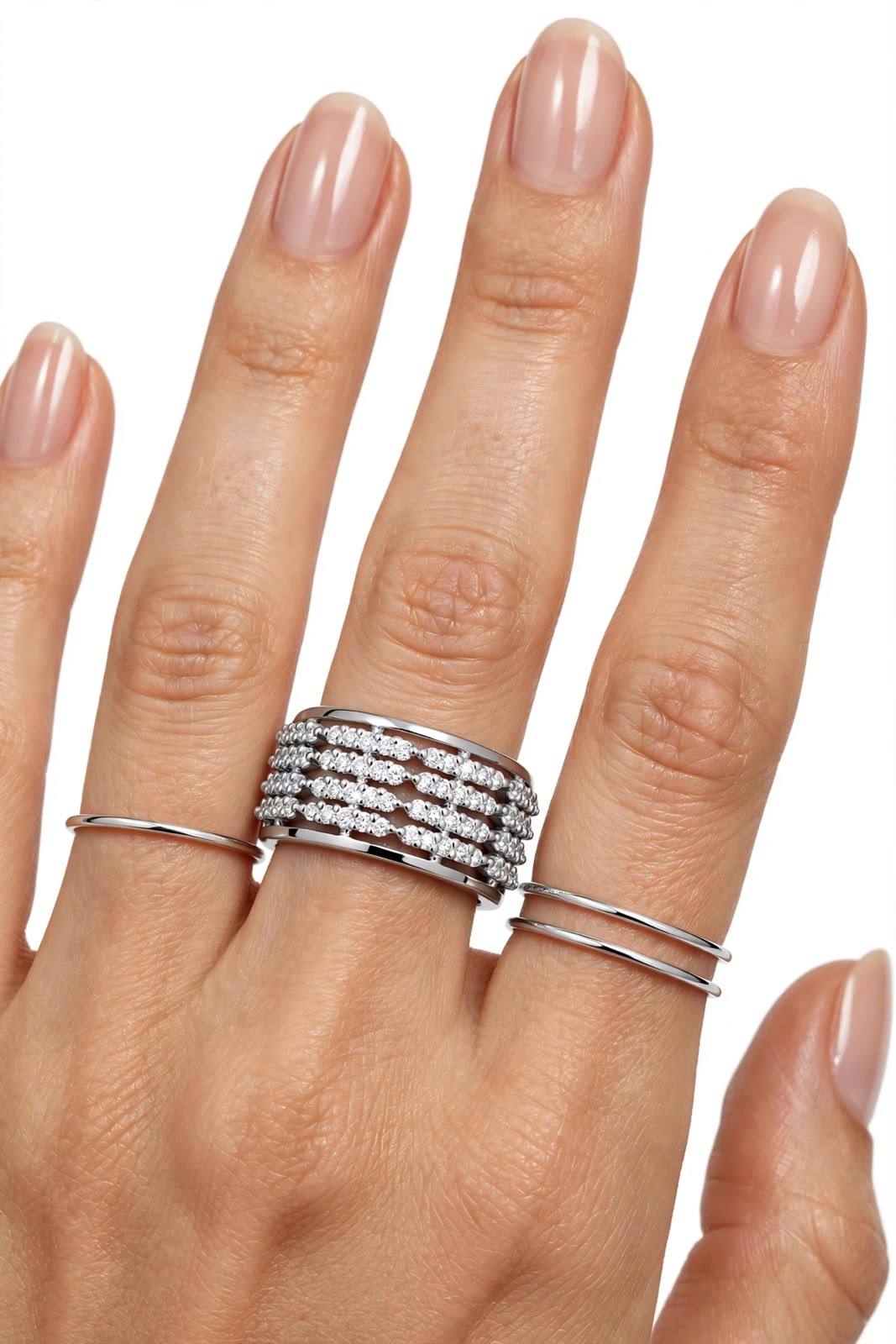 S925 Zirconium
Crystal studded silver adjustable ring