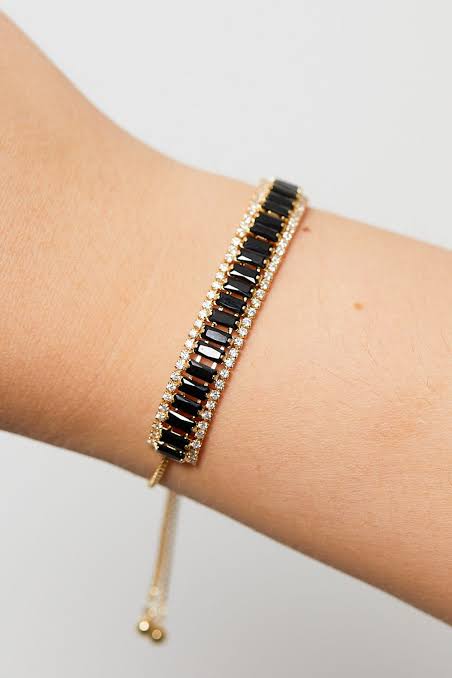 ✨Exquisite Stainless Steel Premium Black Knotted Chain Bracelet✨