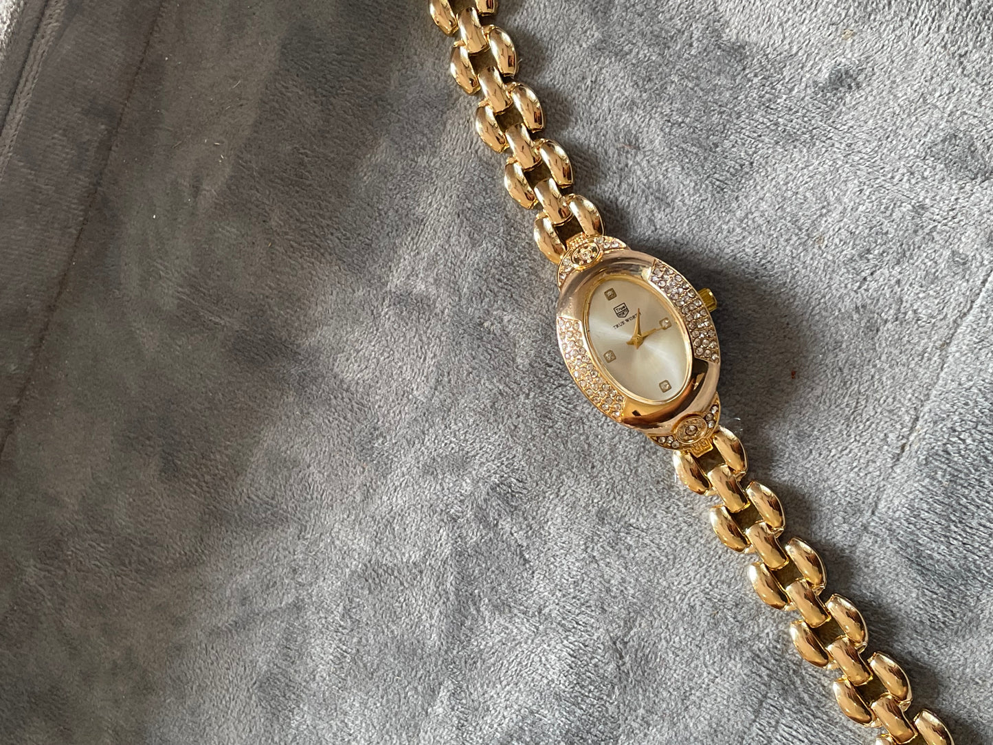 ✨Exquisite TrueWorth Cuban Zircon Studded Timepieces ✨
