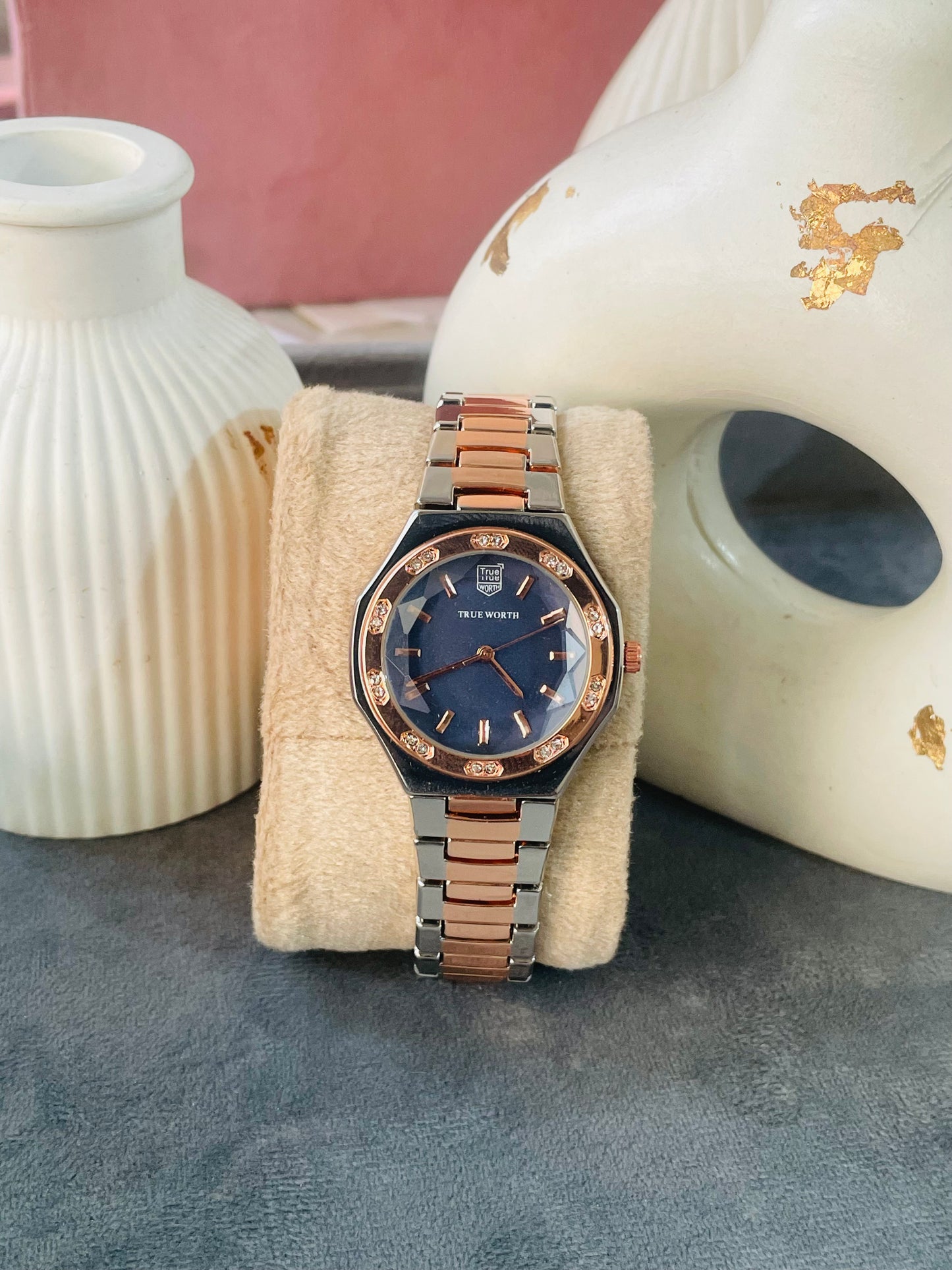 ✨Exquisite Crystal studded Blue Dial SilverXRoseGold True Worth Watch ✨