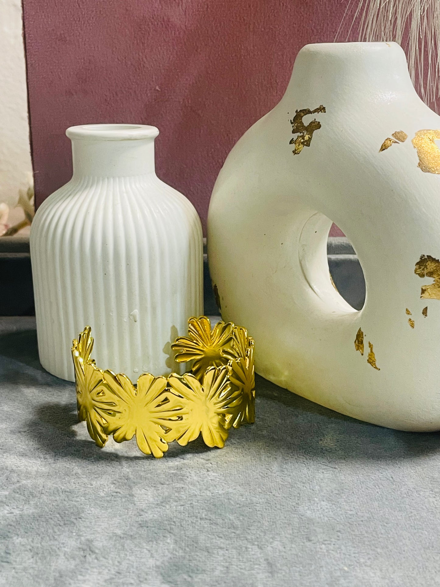 ✨ Exclusive Stainless steel Gold Chunky Adjustable Floral Cuff ✨