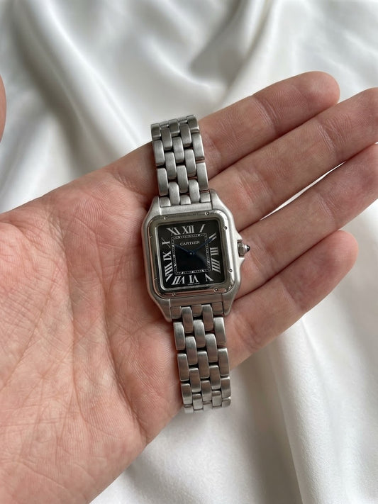 ✨Exquisite Gold stainless steel white dial Carté Watch✨