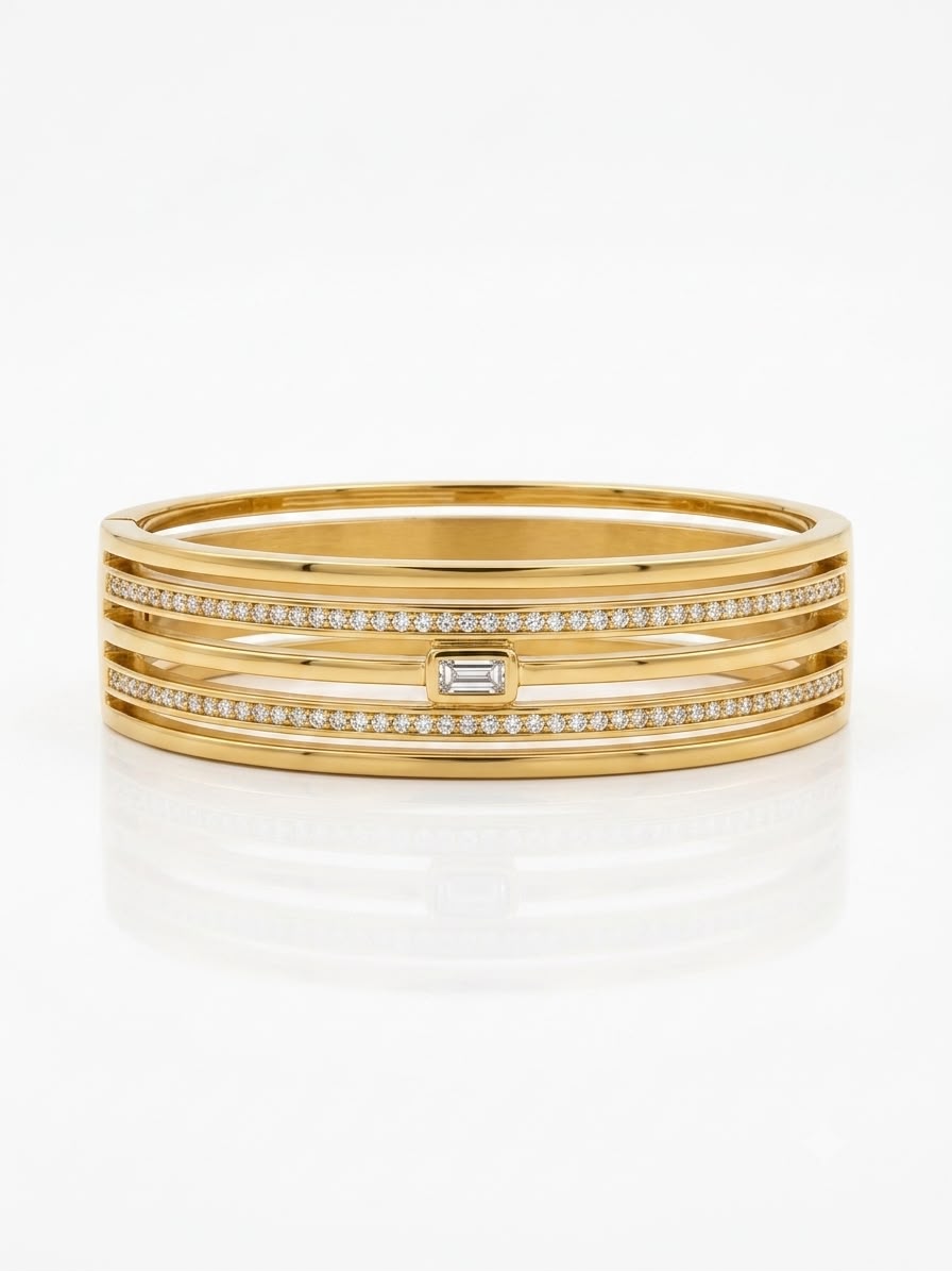 ✨Exclusive stainless steel crystal gold cuff bracelet ✨