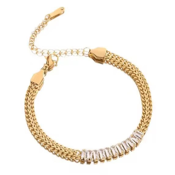 ✨Stainless steel Gold Zirconia Chain Bracelet ✨