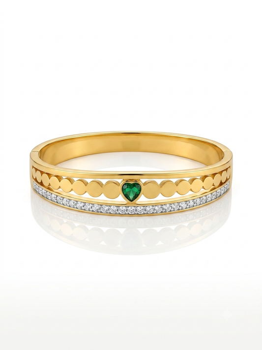 ✨24k Zirconium studded Emerald Cuff Bracelet ✨