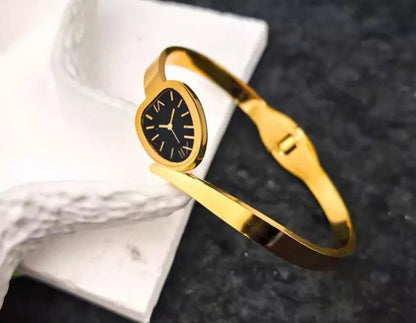✨Exquisite Black Dial Gold Cuff Bracelet ✨