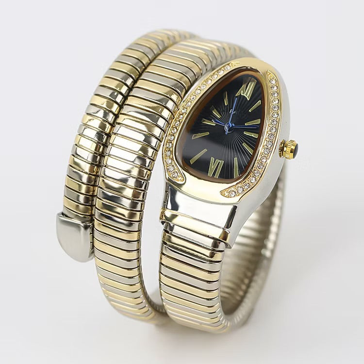 ✨Exclusive Crystal studded black dial serpenti snake Silverxgold watch✨