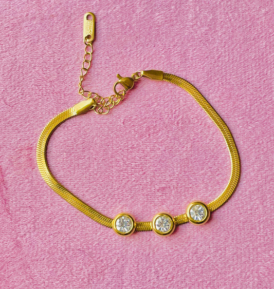 ✨18k White Stone Snake Chain Bracelet ✨