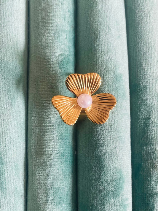 ✨Stainless steel Pearl Floral Ring (adjustable) ✨