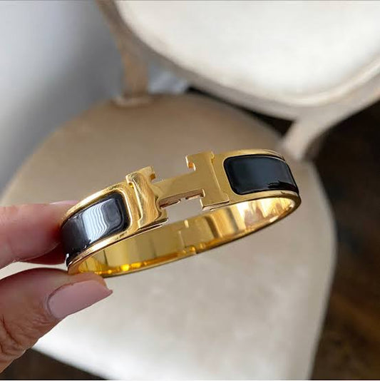 ✨High grade Lux Black Enamel Cuff Bracelet ✨
