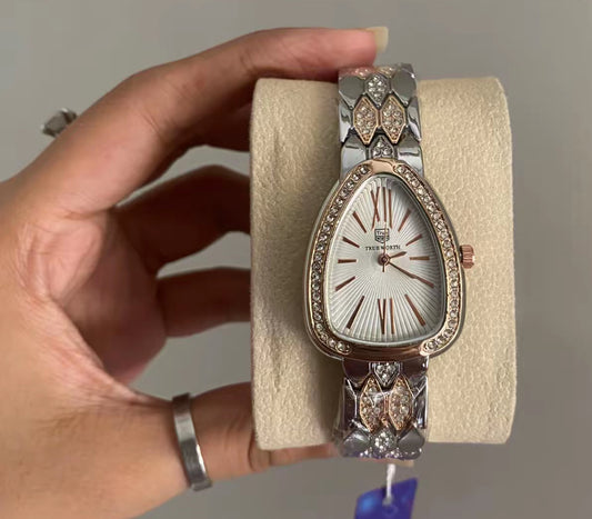 ✨Crystal Studded Trueworth original Bvlg SilverXGold Watch ✨