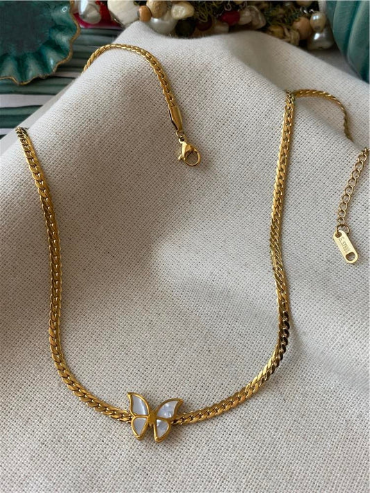 ✨Stainless steel Gold Butterfly White enamel Necklace pendant ✨