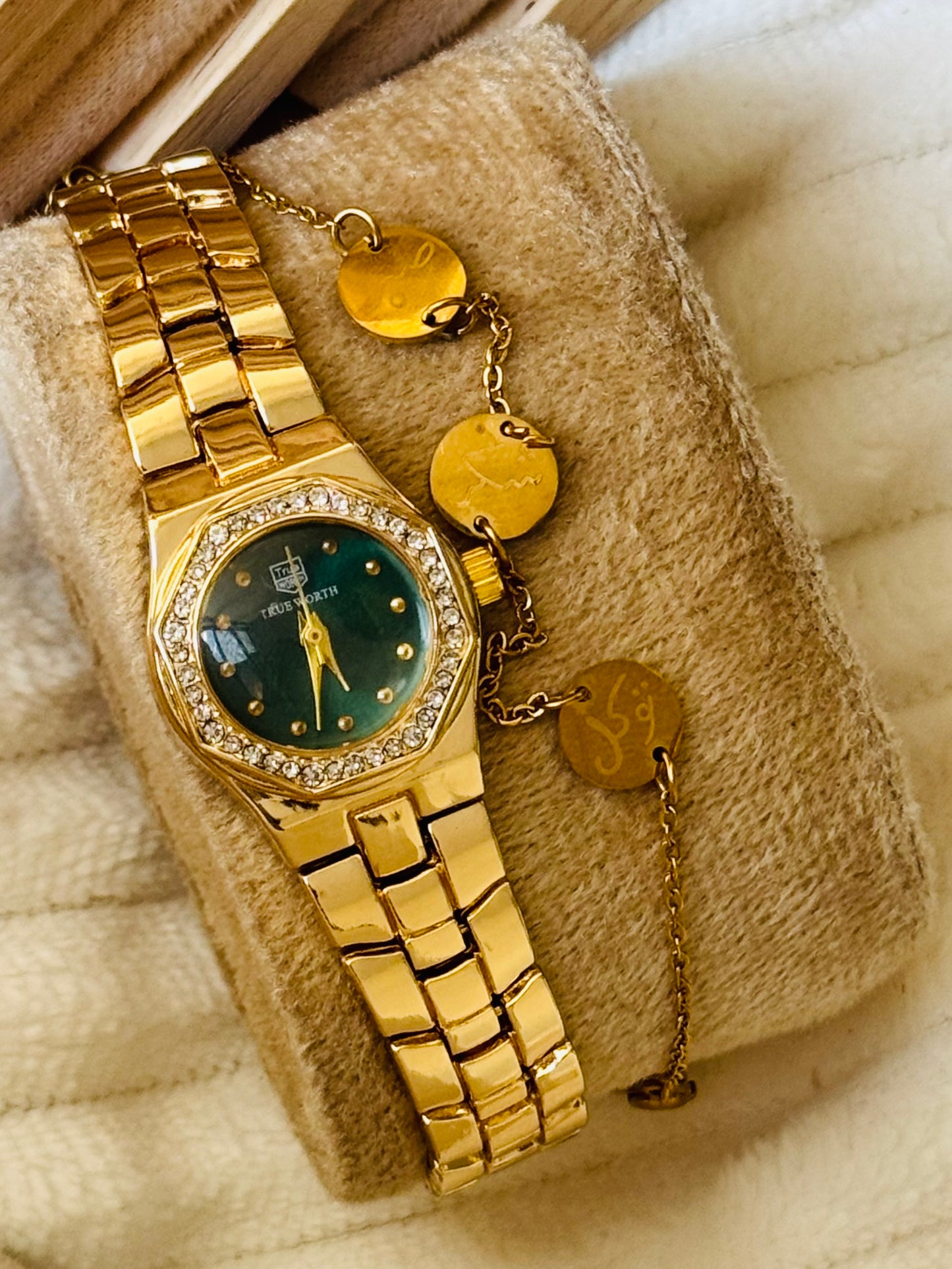 ✨ Eternity Gold Trinity Calligraphy Watch Stack ✨