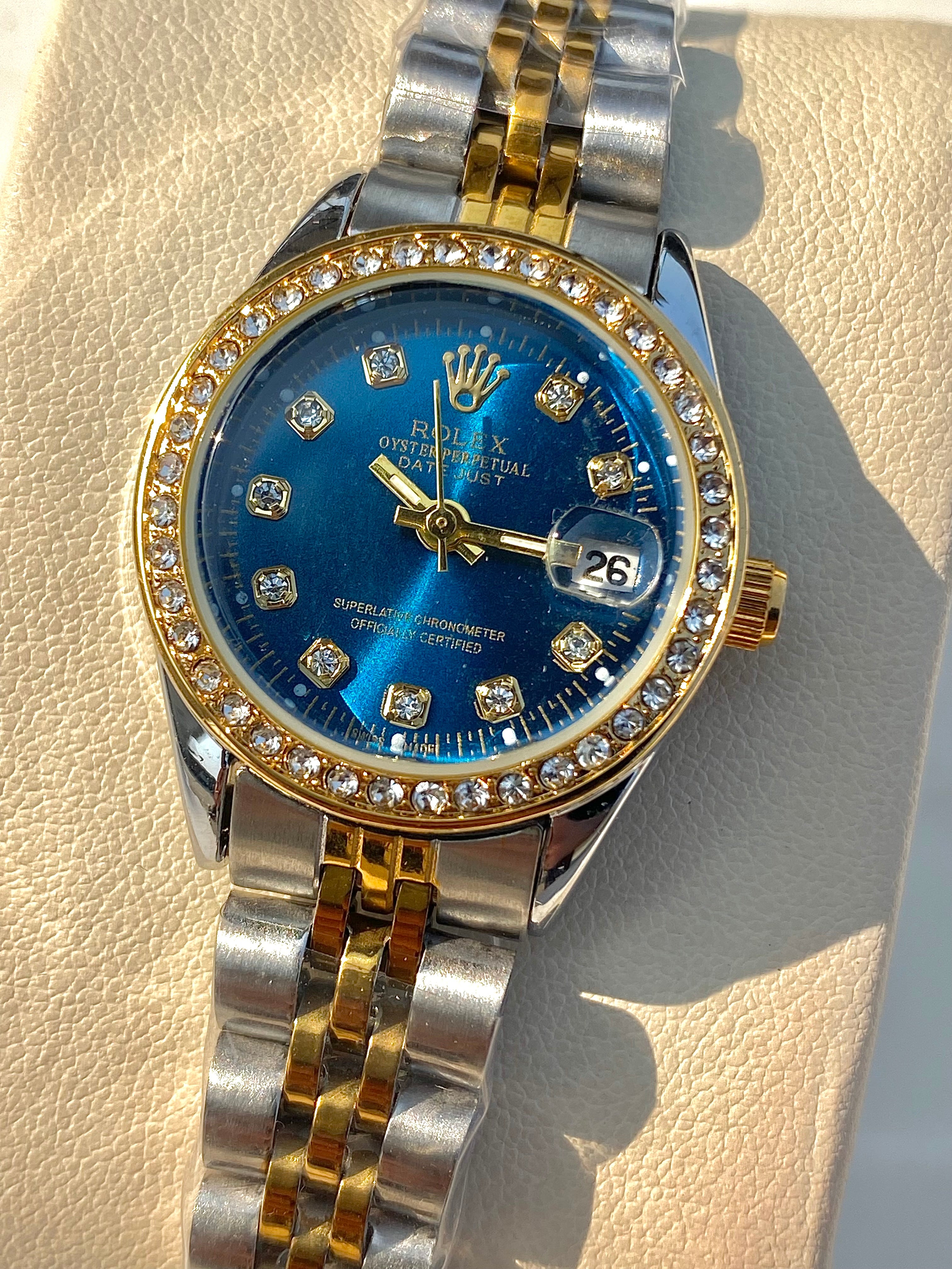 Crystal studded opium dial watch