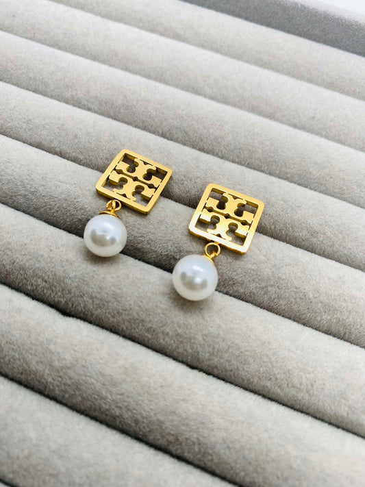 ✨Stainless steel Tb Pearl drop earrings ✨