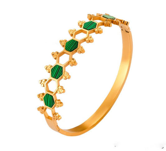 ✨Stainless Steel Gold Green Clovie Cuff Bracelet ✨