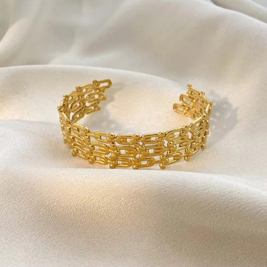 ✨ Exclusive Stainless steel Gold Chunky Adjustable link Cuff ✨