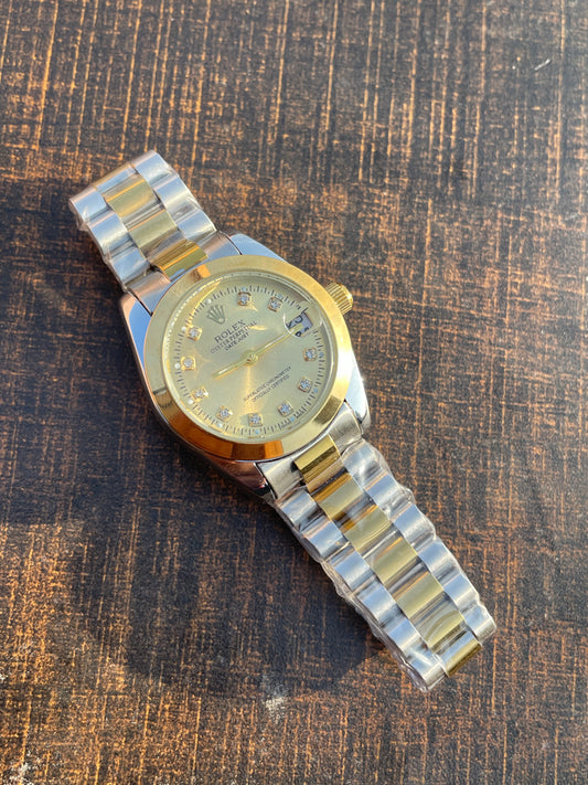 ✨Limited Edition Golden Classic Gold Dial SilverXGold Strap Perpetual Watch. ✨