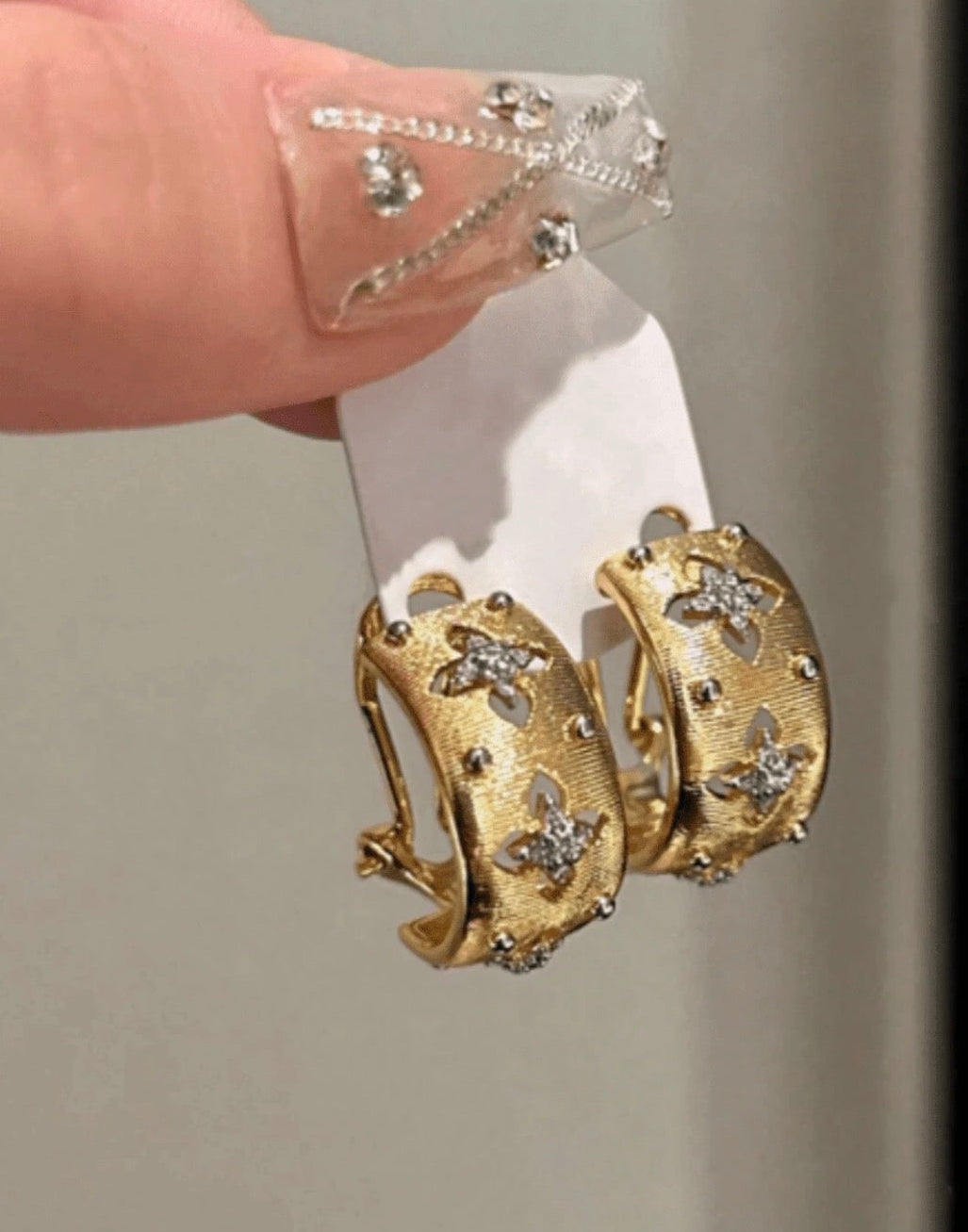 ✨Exquisite golden Crystal hoop Earrings ✨