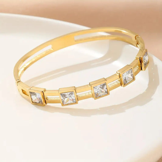 ✨Stainless steel White Rhinestone Bar Gold Cuff Bracelet ✨