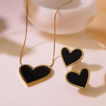 ✨Stainless steel Black Enamel Gold Heart Set✨