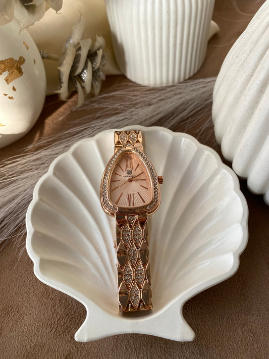 ✨ Exquisite Rose Gold Crystal Studded Rose Dial True worth Watch✨