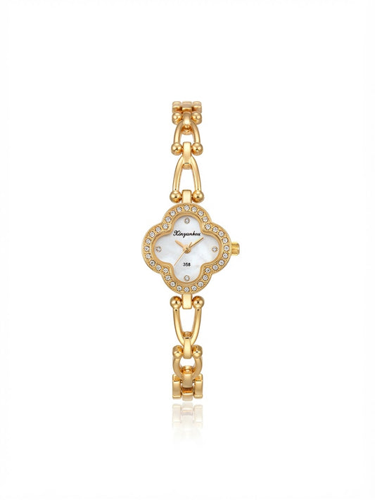 ✨Clovie Watch white dial Gold metallic link Strap Watch✨